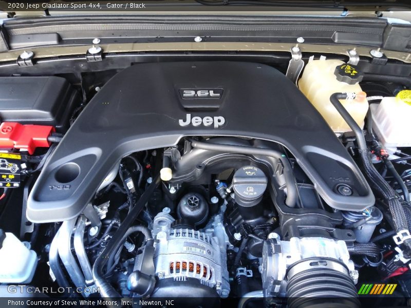 Gator / Black 2020 Jeep Gladiator Sport 4x4