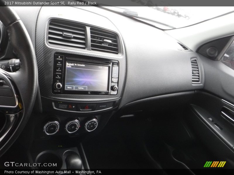 Dashboard of 2017 Outlander Sport SE
