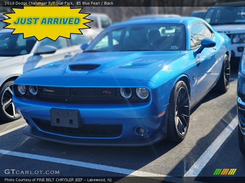 B5 Blue Pearl / Black 2019 Dodge Challenger R/T Scat Pack