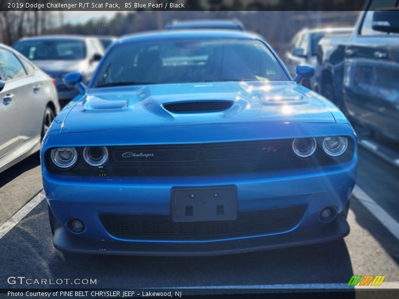 B5 Blue Pearl / Black 2019 Dodge Challenger R/T Scat Pack