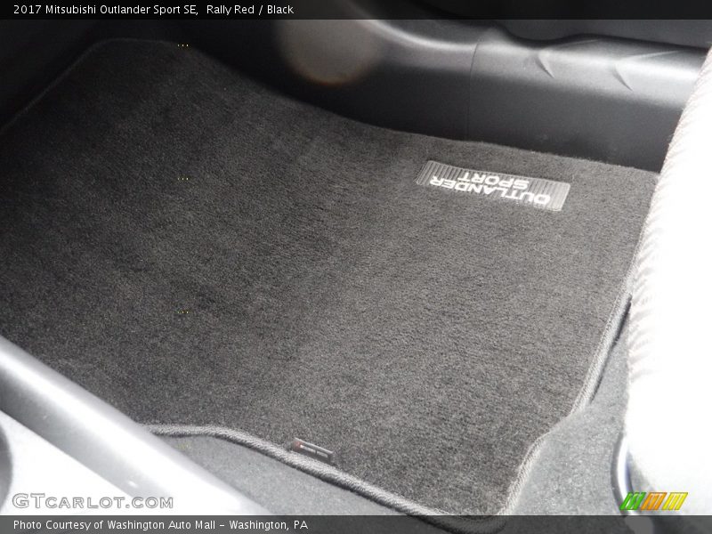 Rally Red / Black 2017 Mitsubishi Outlander Sport SE