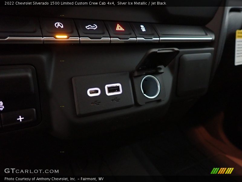 Silver Ice Metallic / Jet Black 2022 Chevrolet Silverado 1500 Limited Custom Crew Cab 4x4