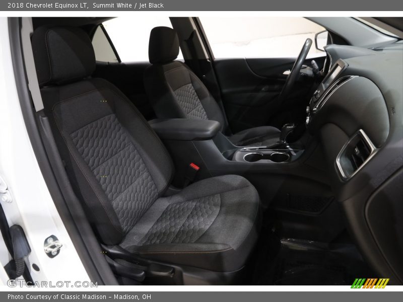 Summit White / Jet Black 2018 Chevrolet Equinox LT