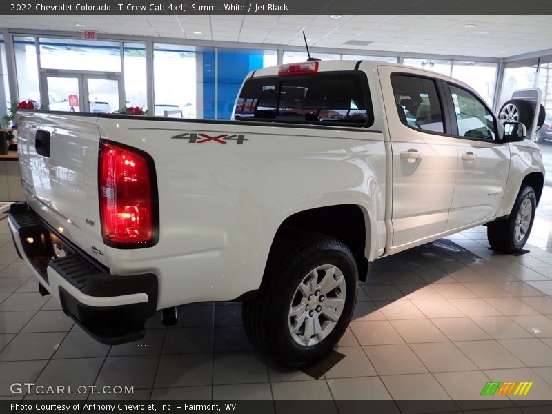 Summit White / Jet Black 2022 Chevrolet Colorado LT Crew Cab 4x4