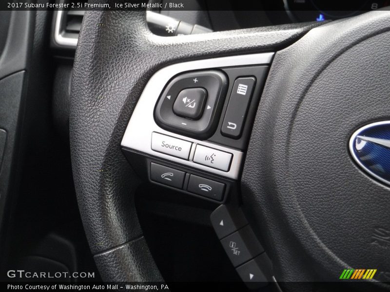 Ice Silver Metallic / Black 2017 Subaru Forester 2.5i Premium