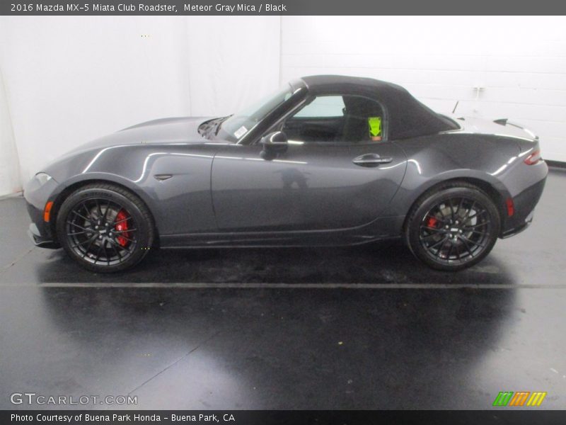 Meteor Gray Mica / Black 2016 Mazda MX-5 Miata Club Roadster