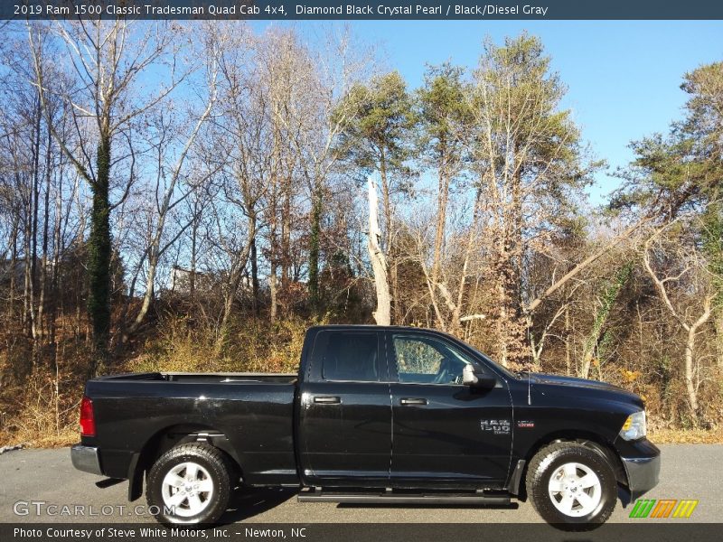 Diamond Black Crystal Pearl / Black/Diesel Gray 2019 Ram 1500 Classic Tradesman Quad Cab 4x4