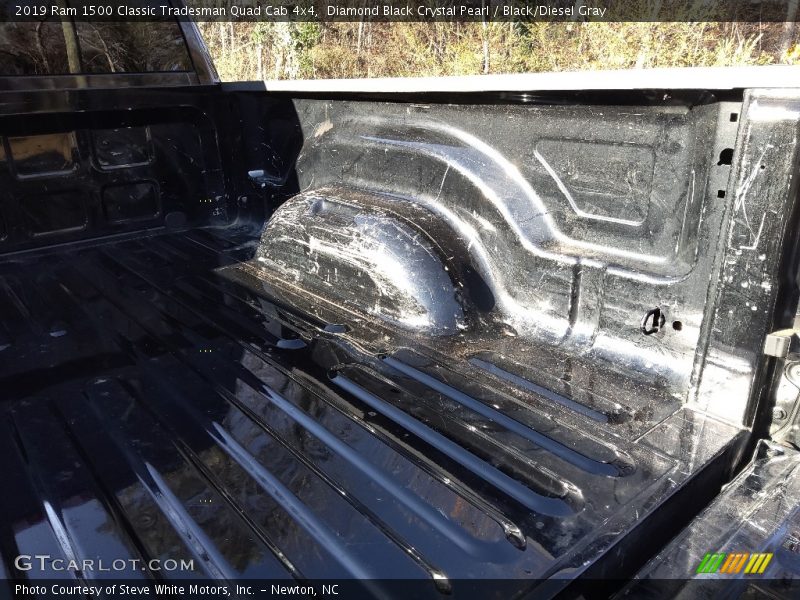 Diamond Black Crystal Pearl / Black/Diesel Gray 2019 Ram 1500 Classic Tradesman Quad Cab 4x4