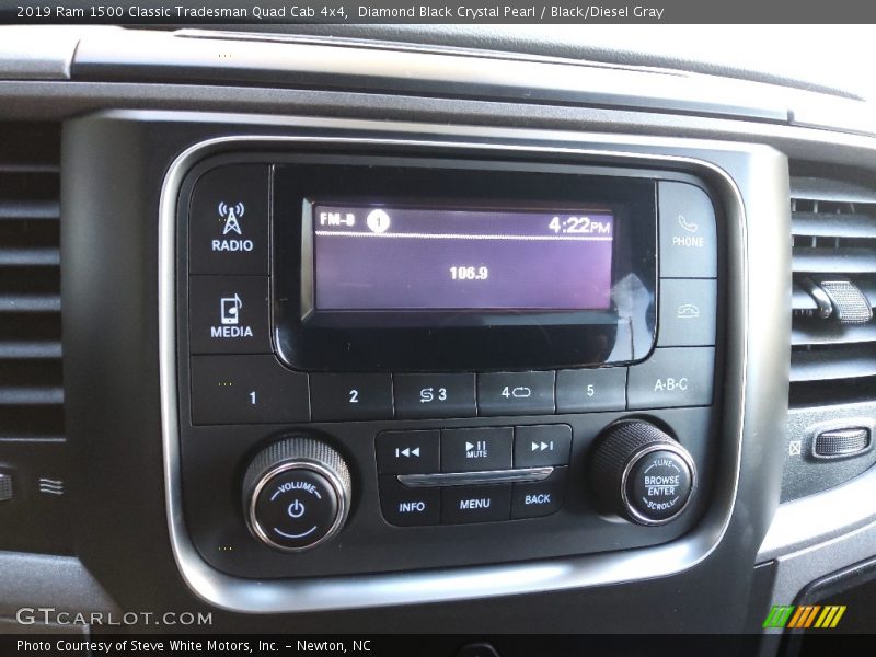 Diamond Black Crystal Pearl / Black/Diesel Gray 2019 Ram 1500 Classic Tradesman Quad Cab 4x4