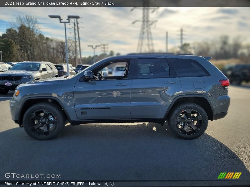 Sting-Gray / Black 2021 Jeep Grand Cherokee Laredo 4x4