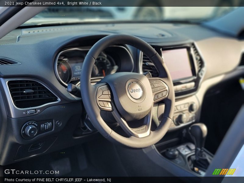 Bright White / Black 2021 Jeep Cherokee Limited 4x4
