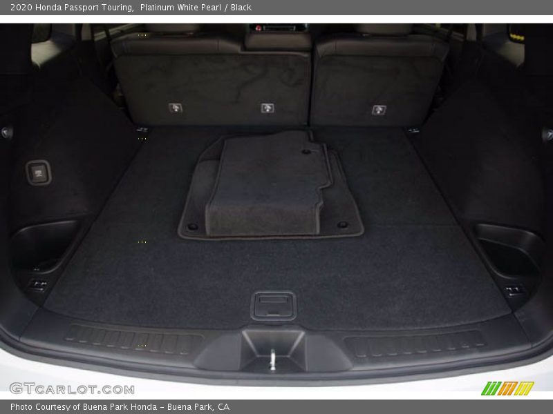 Platinum White Pearl / Black 2020 Honda Passport Touring