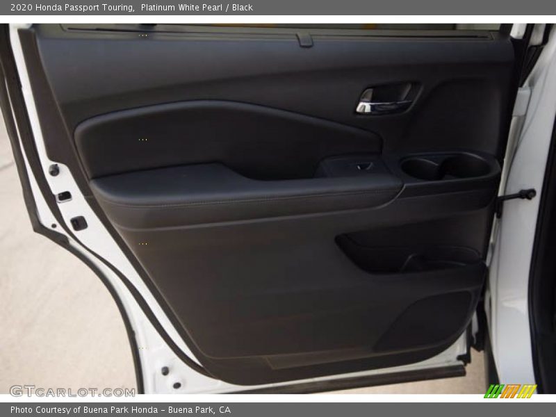 Platinum White Pearl / Black 2020 Honda Passport Touring