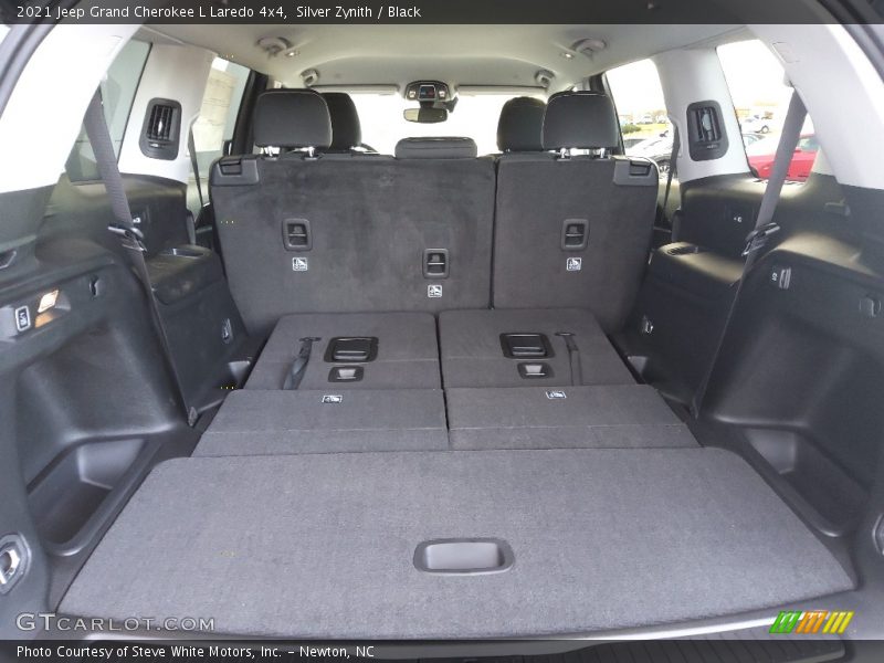 Silver Zynith / Black 2021 Jeep Grand Cherokee L Laredo 4x4