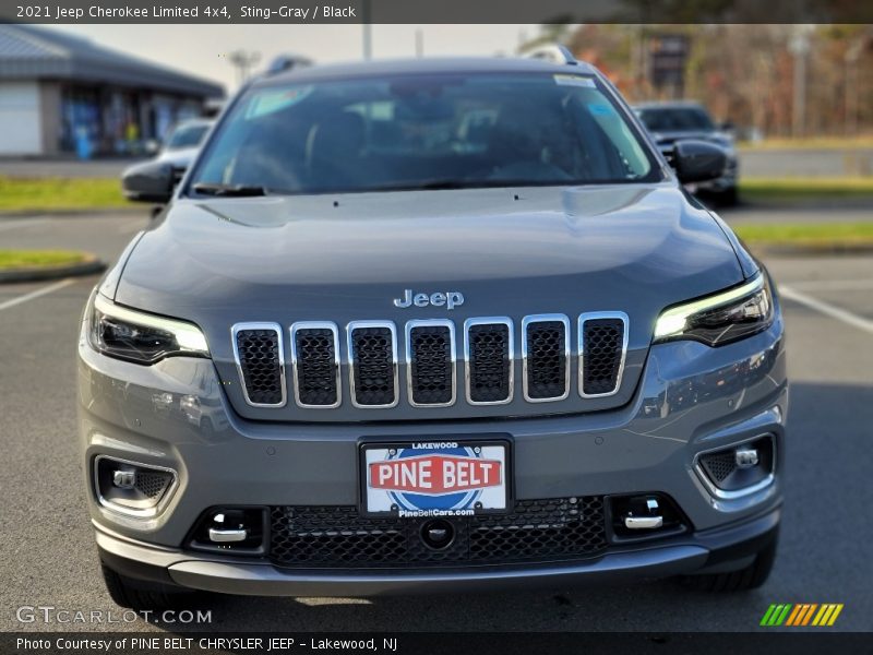 Sting-Gray / Black 2021 Jeep Cherokee Limited 4x4