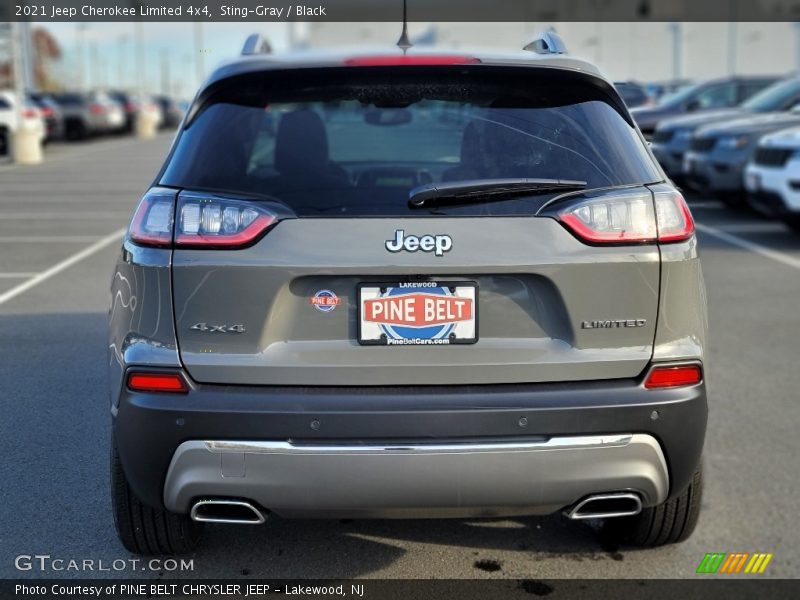 Sting-Gray / Black 2021 Jeep Cherokee Limited 4x4