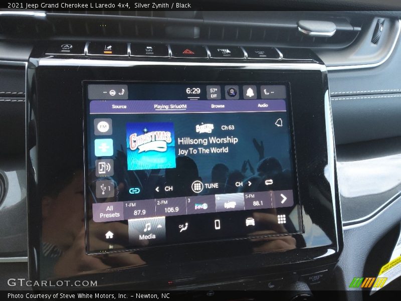 Silver Zynith / Black 2021 Jeep Grand Cherokee L Laredo 4x4