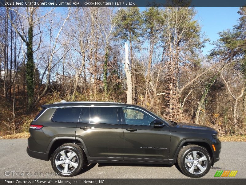 Rocky Mountain Pearl / Black 2021 Jeep Grand Cherokee L Limited 4x4