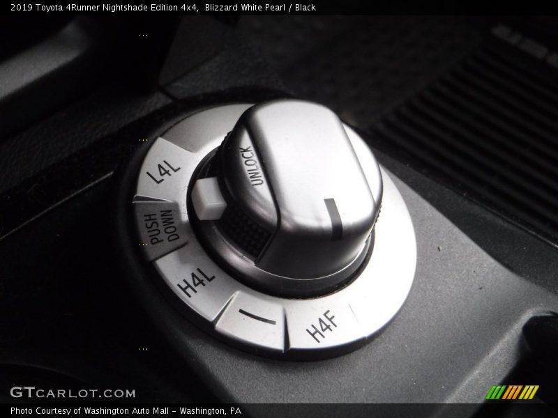 Blizzard White Pearl / Black 2019 Toyota 4Runner Nightshade Edition 4x4