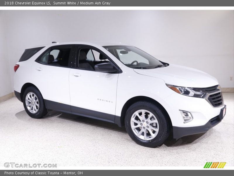 Summit White / Medium Ash Gray 2018 Chevrolet Equinox LS