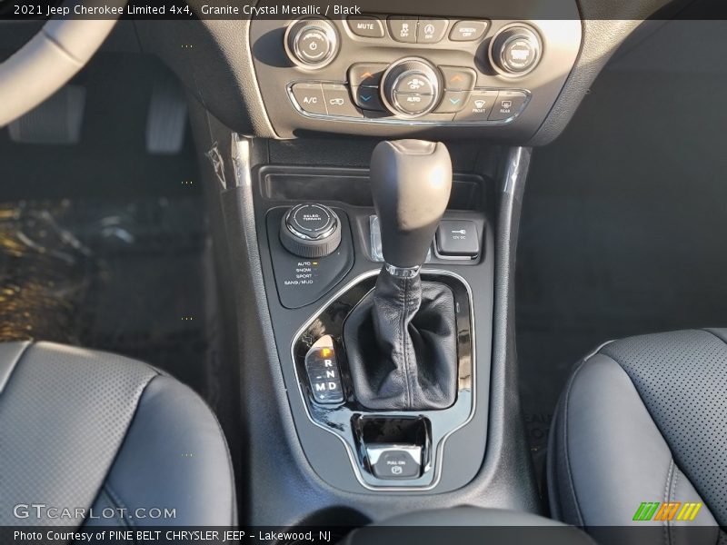 Granite Crystal Metallic / Black 2021 Jeep Cherokee Limited 4x4