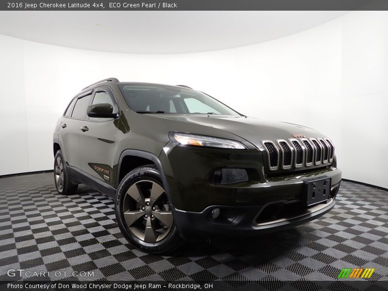 ECO Green Pearl / Black 2016 Jeep Cherokee Latitude 4x4