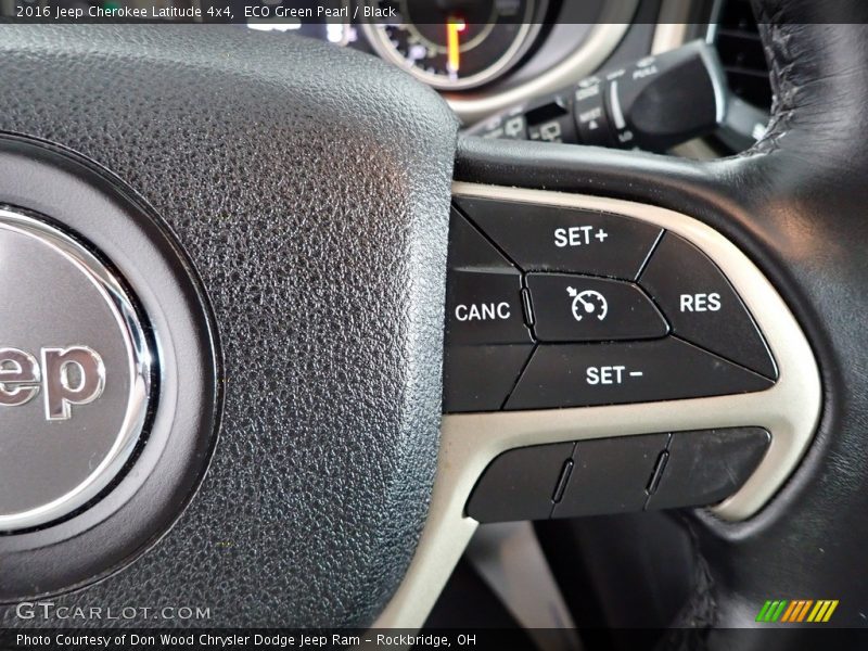 ECO Green Pearl / Black 2016 Jeep Cherokee Latitude 4x4