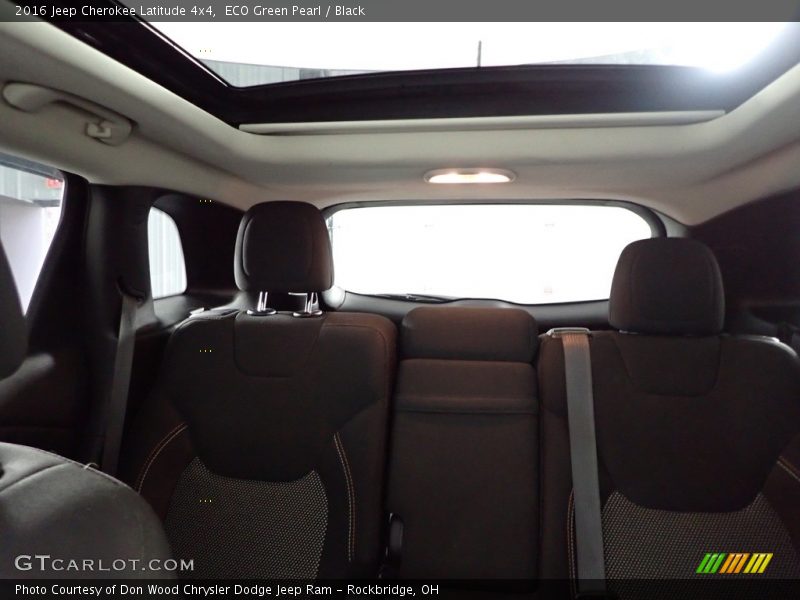 ECO Green Pearl / Black 2016 Jeep Cherokee Latitude 4x4