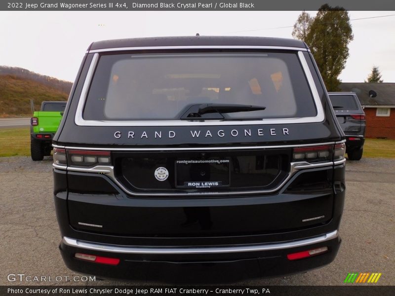 Diamond Black Crystal Pearl / Global Black 2022 Jeep Grand Wagoneer Series III 4x4