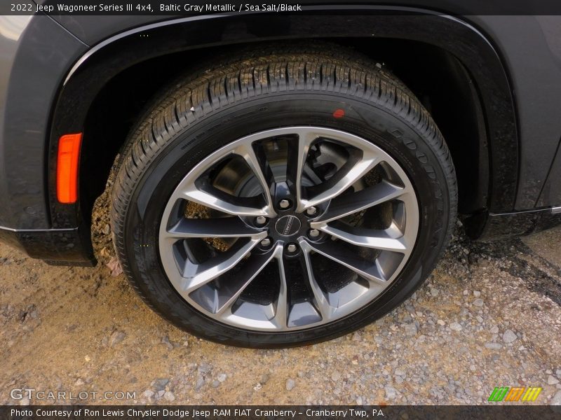 Baltic Gray Metallic / Sea Salt/Black 2022 Jeep Wagoneer Series III 4x4