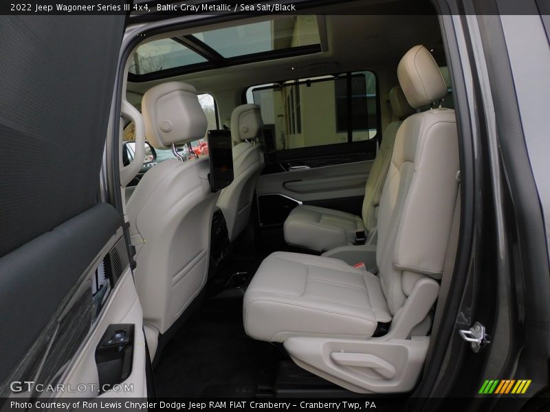 Baltic Gray Metallic / Sea Salt/Black 2022 Jeep Wagoneer Series III 4x4