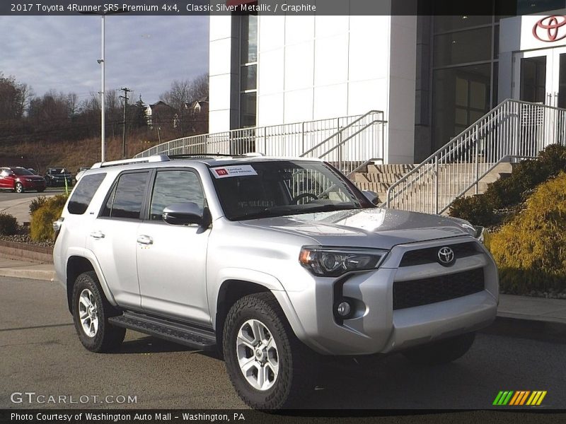 Classic Silver Metallic / Graphite 2017 Toyota 4Runner SR5 Premium 4x4