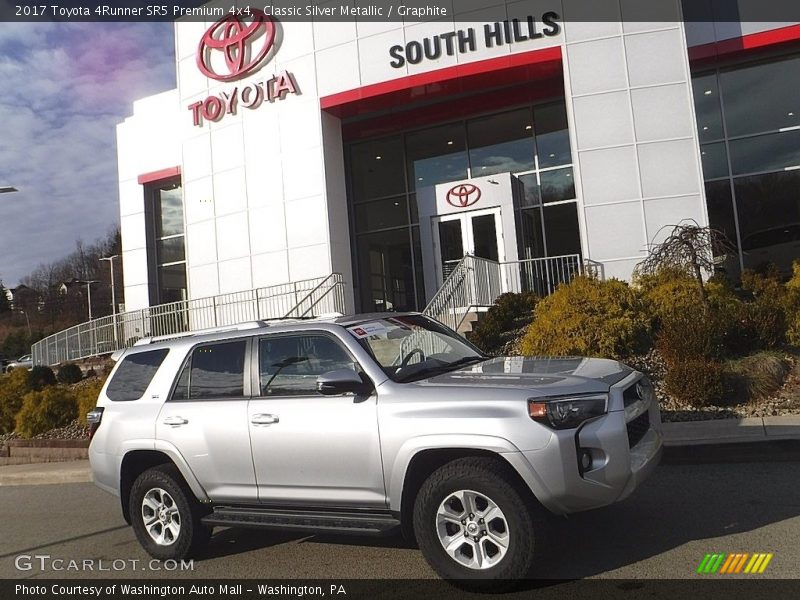 Classic Silver Metallic / Graphite 2017 Toyota 4Runner SR5 Premium 4x4