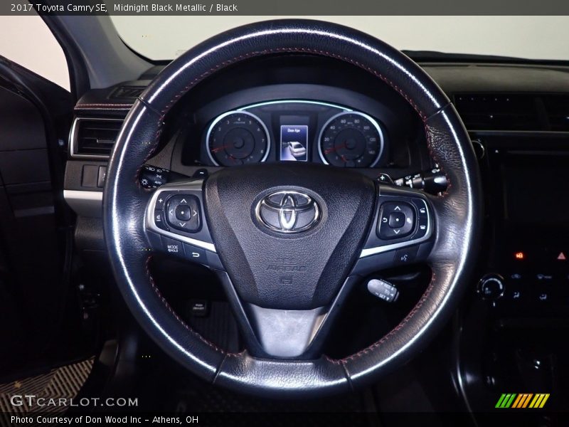 Midnight Black Metallic / Black 2017 Toyota Camry SE