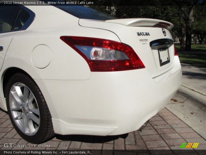Winter Frost White / Caffe Latte 2010 Nissan Maxima 3.5 S