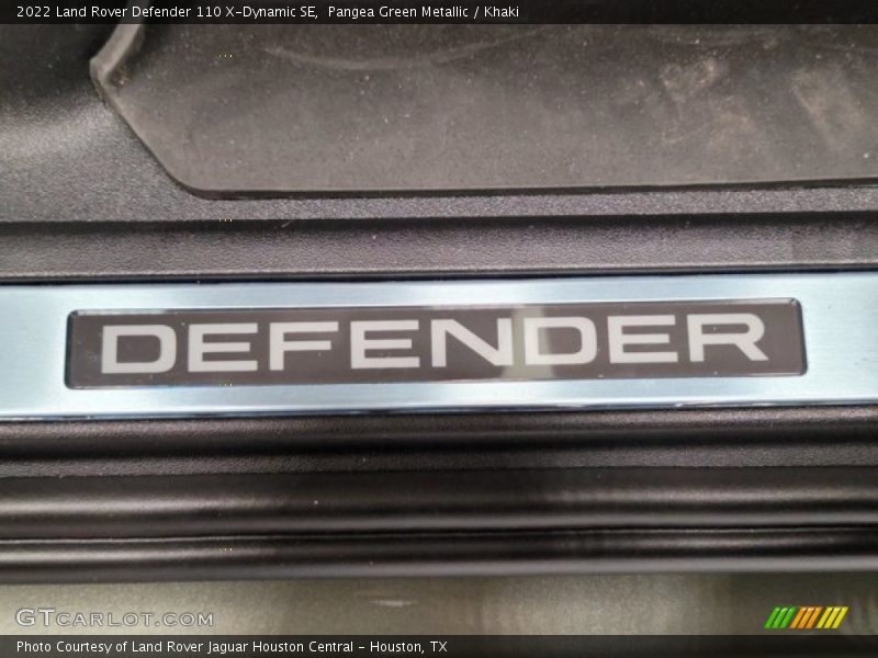  2022 Defender 110 X-Dynamic SE Logo