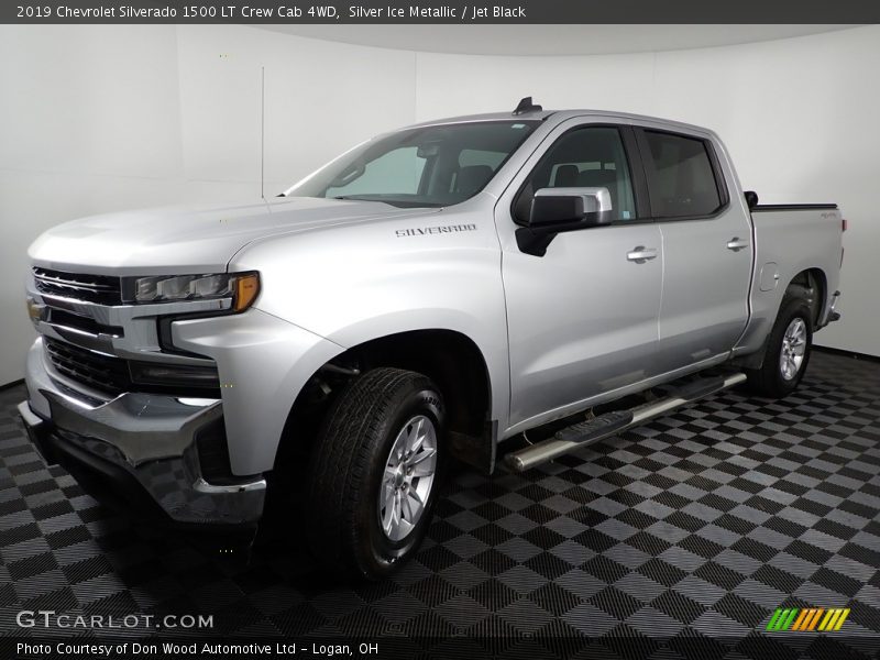 Silver Ice Metallic / Jet Black 2019 Chevrolet Silverado 1500 LT Crew Cab 4WD