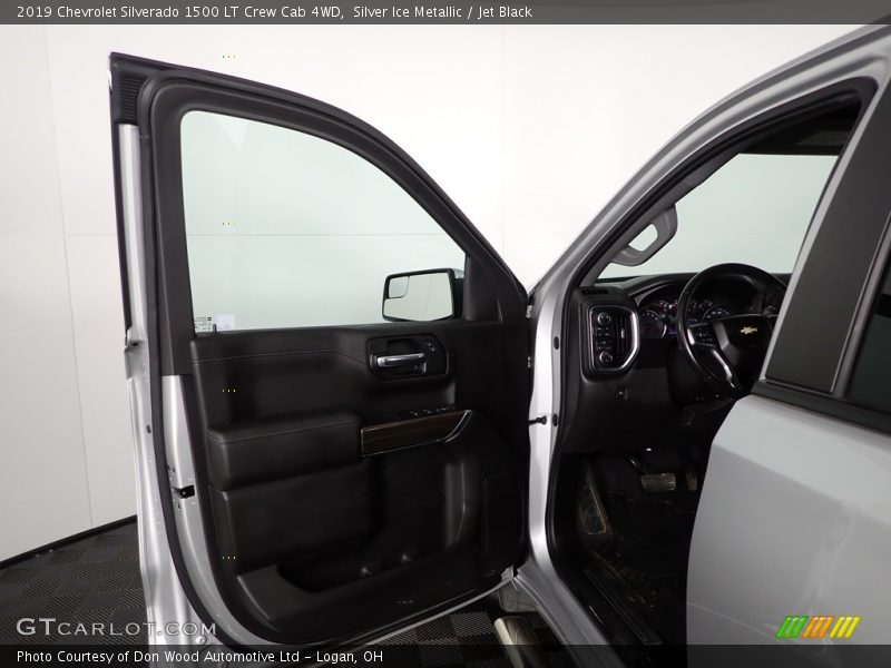 Silver Ice Metallic / Jet Black 2019 Chevrolet Silverado 1500 LT Crew Cab 4WD