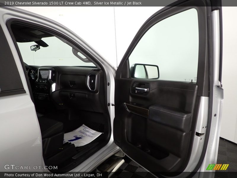 Silver Ice Metallic / Jet Black 2019 Chevrolet Silverado 1500 LT Crew Cab 4WD