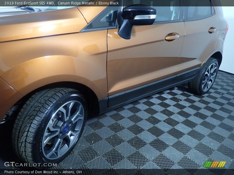 Canyon Ridge Metallic / Ebony Black 2019 Ford EcoSport SES 4WD