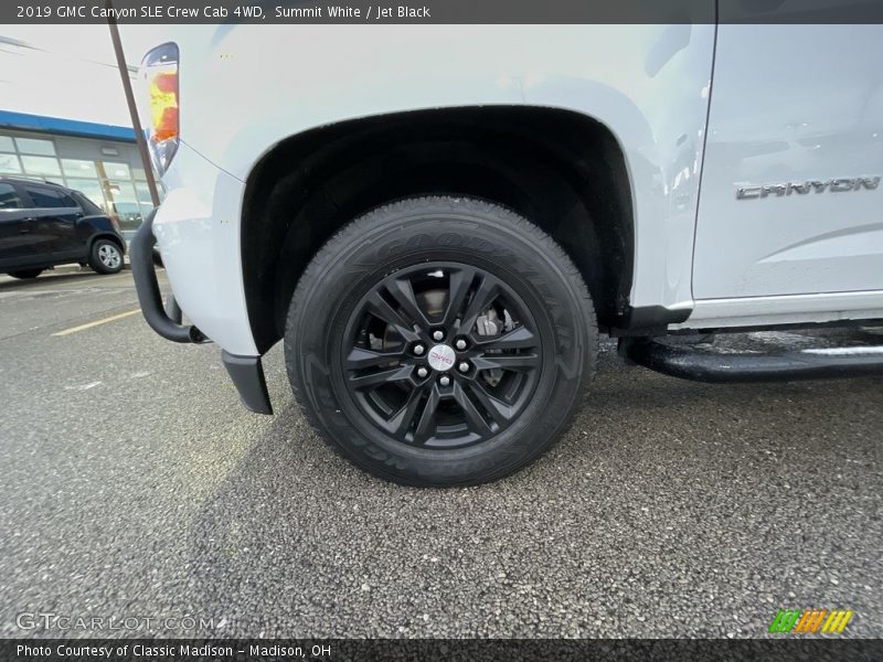 Summit White / Jet Black 2019 GMC Canyon SLE Crew Cab 4WD