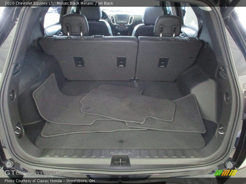 Mosaic Black Metallic / Jet Black 2020 Chevrolet Equinox LT