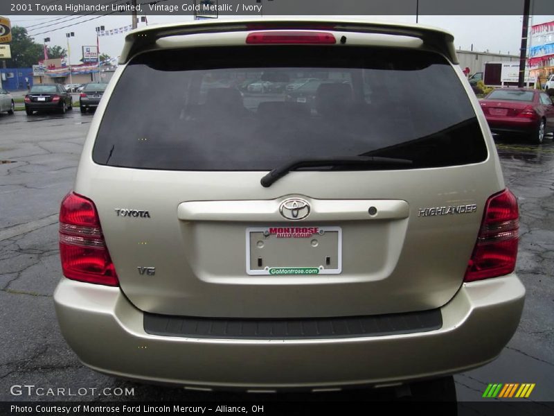 Vintage Gold Metallic / Ivory 2001 Toyota Highlander Limited