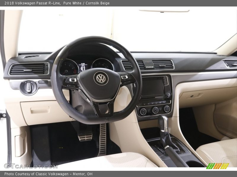 Pure White / Cornsilk Beige 2018 Volkswagen Passat R-Line