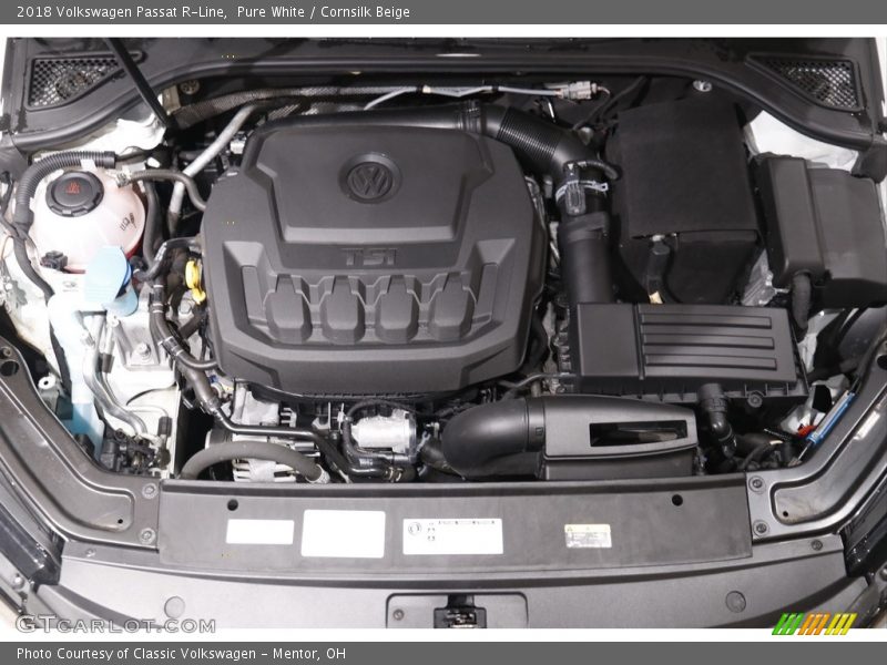 Pure White / Cornsilk Beige 2018 Volkswagen Passat R-Line