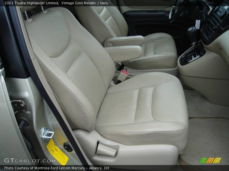 Vintage Gold Metallic / Ivory 2001 Toyota Highlander Limited