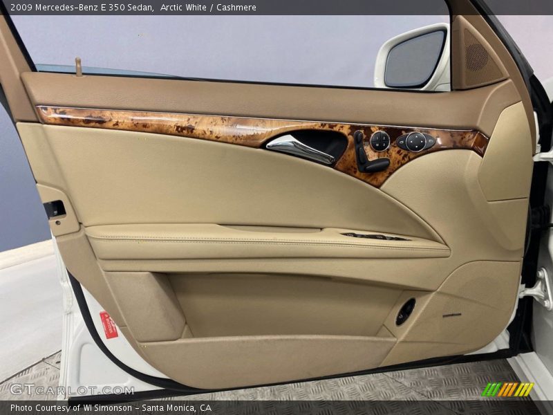 Arctic White / Cashmere 2009 Mercedes-Benz E 350 Sedan