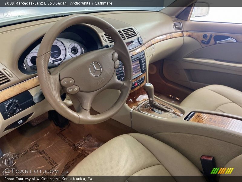Arctic White / Cashmere 2009 Mercedes-Benz E 350 Sedan