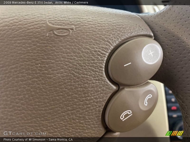 Arctic White / Cashmere 2009 Mercedes-Benz E 350 Sedan