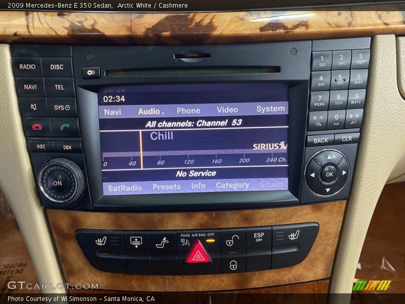 Arctic White / Cashmere 2009 Mercedes-Benz E 350 Sedan